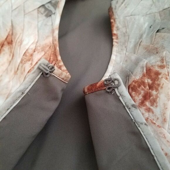 Chicos Travelers Pleated Artisan Jacket Gray Rust Red Sz 1 Medium 3/4 Sleeve - Picture 7 of 15